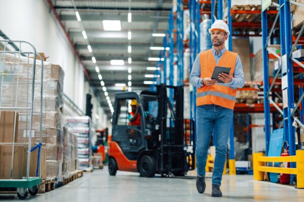 Prehľad našich implementácií pre sklady v rokoch 2000–2024